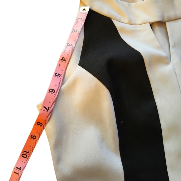 Signature By Sangria SZ 4P Black & White Sleeveless Keyhole Colorbock Mini Dress - Picture 9 of 13